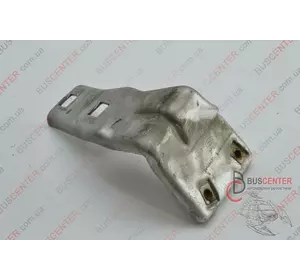 Кронштейн крепления крыла переднего левого Ford Transit 4053731 YC1516E141EA Кронштейн крепления крыла переднего левого Ford Transit 4053731 YC1516E141EA