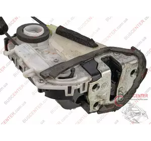 Замок двери задней правой электрический Toyota Prius 6905047070 69050-47070 Замок двери задней правой электрический Toyota Prius 6905047070 69050-47070