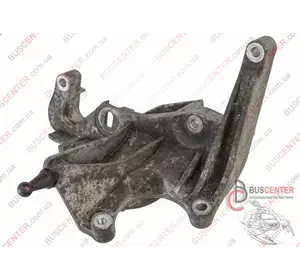 Кронштейн двигателя Ford Connect FM5Q-9B470-CB Кронштейн двигателя Ford Connect FM5Q-9B470-CB