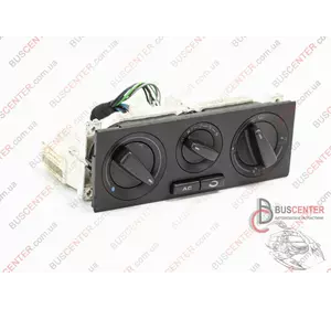 Блок управления печкой Volkswagen Passat 1J0820045G Блок управления печкой Volkswagen Passat 1J0820045G