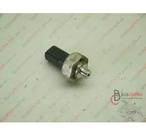 Датчик давления кондиционера (MERCEDES W204 / W212) Mercedes C-class A2110000283 Датчик давления кондиционера (MERCEDES W204 / W212) Mercedes C-class A2110000283