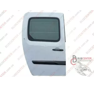 Дверь боковая сдвижная правая под стекло Renault Kangoo 7751478147 Дверь боковая сдвижная правая под стекло Renault Kangoo 7751478147