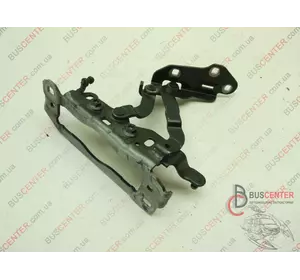 Петля капота левая Mercedes C-class 204 880 07 28 A2048800728 Петля капота левая Mercedes C-class 204 880 07 28 A2048800728