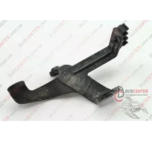 Кронштейн крепления двигателя (монтажное отверстие) Volkswagen Caddy 03G103369A Кронштейн крепления двигателя (монтажное отверстие) Volkswagen Caddy 03G103369A