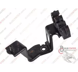Кронштейн (трубки кондиционера) Toyota Prius 88688-1E381 Кронштейн (трубки кондиционера) Toyota Prius 88688-1E381