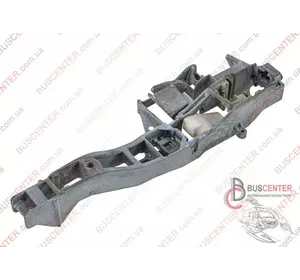 Корпус ручки двери задней левой наружной (кронштейн) Peugeot 3008 9684560080 Корпус ручки двери задней левой наружной (кронштейн) Peugeot 3008 9684560080