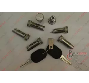 Комплект замков (сердцевина, личинка, замок "комплект - 7 шт") Fiat Ducato 1313412080 MG 85/207 Комплект замков (сердцевина, личинка, замок "комплект - 7 шт") Fiat Ducato 1313412080 MG 85/207