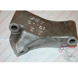 Кронштейн крепления кондиционера Mercedes Vito A6112340039 A 611 234 00 39 Кронштейн крепления кондиционера Mercedes Vito A6112340039 A 611 234 00 39