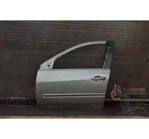 Дверь передняя левая Renault Laguna 801010025R Дверь передняя левая Renault Laguna 801010025R
