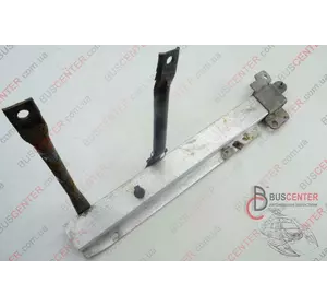 Кронштейн усилителя бампера Renault Laguna 11701410ZF Кронштейн усилителя бампера Renault Laguna 11701410ZF