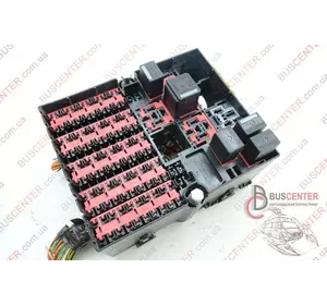 Блок предохранителей Ford Connect 2S6T14A073AC Блок предохранителей Ford Connect 2S6T14A073AC
