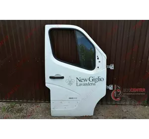 Дверь передняя правая Renault Master 801001658R Дверь передняя правая Renault Master 801001658R