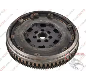 Маховик сцепления Renault Megane 8200926712 Маховик сцепления Renault Megane 8200926712