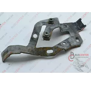 Кронштейн крепления стартера Renault Trafic 320930795R Кронштейн крепления стартера Renault Trafic 320930795R