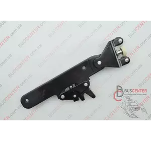 Ролик боковой правой сдвижной двери нижний с рычагом Opel Combo 52040833 518157893A033 Ролик боковой правой сдвижной двери нижний с рычагом Opel Combo 52040833 518157893A033