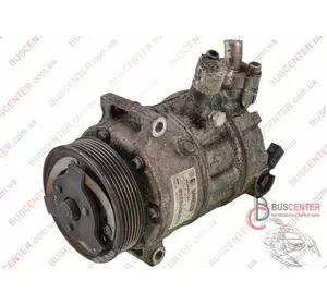 Компрессор кондиционера Skoda Octavia 1K0820808B Компрессор кондиционера Skoda Octavia 1K0820808B