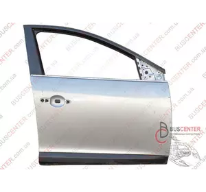 Дверь передняя правая (хэтчбек) Renault Megane 801009742R Дверь передняя правая (хэтчбек) Renault Megane 801009742R