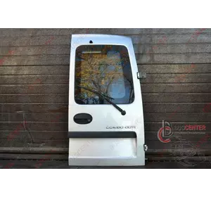Дверь задняя правая под стекло Opel Combo Дверь задняя правая под стекло Opel Combo