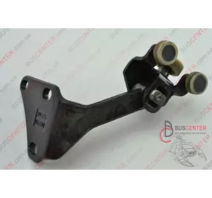Ролик боковой левой сдвижной двери верхний с рычагом Volkswagen Crafter 2E1843435 A9067600047 Ролик боковой левой сдвижной двери верхний с рычагом Volkswagen Crafter 2E1843435 A9067600047