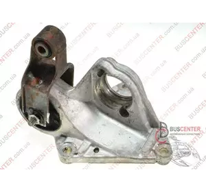 Кронштейн двигателя Peugeot Partner 96193563 Кронштейн двигателя Peugeot Partner 96193563