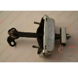 Ограничитель двери передней правой/ левой Ford Transit 6C1AV23500AB 6C1AV23500AC Ограничитель двери передней правой/ левой Ford Transit 6C1AV23500AB 6C1AV23500AC