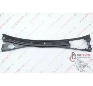 Пластик под лобовое стекло (жабо, накладка) Renault Kangoo 7700304885 Пластик под лобовое стекло (жабо, накладка) Renault Kangoo 7700304885