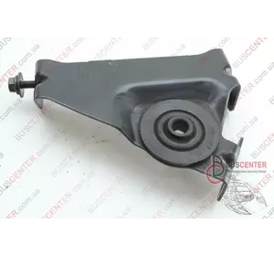 Кронштейн крепления радиатора интеркулера правый Nissan Qashqai 14486BB00A Кронштейн крепления радиатора интеркулера правый Nissan Qashqai 14486BB00A