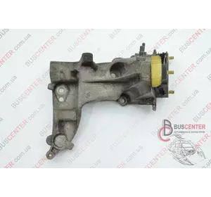 Кронштейн генератора Citroen C4 9659200880 Кронштейн генератора Citroen C4 9659200880