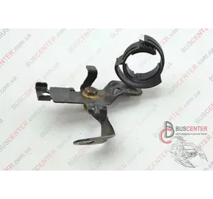 Кронштейн крепления патрубка охлаждающей жидкости Renault Kangoo 925528425R Кронштейн крепления патрубка охлаждающей жидкости Renault Kangoo 925528425R