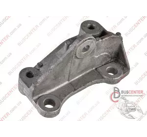 Кронштейн крепления КПП Renault Kangoo 8200206107 Кронштейн крепления КПП Renault Kangoo 8200206107