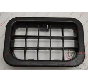 Решетка вентиляционная Mercedes Vito 6388310244 Решетка вентиляционная Mercedes Vito 6388310244