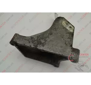 Кронштейн крепления клапана EGR (с 2006) Renault Master 8200783776 Кронштейн крепления клапана EGR (с 2006) Renault Master 8200783776
