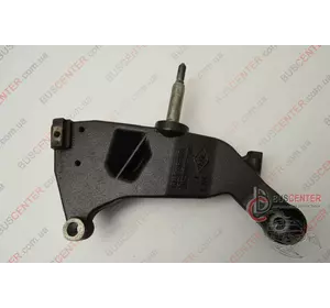 Кронштейн крепления КПП Renault Trafic 8200049240 Кронштейн крепления КПП Renault Trafic 8200049240