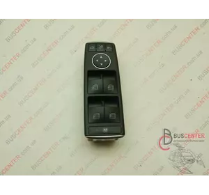 Блок кнопок стеклоподъемника передней левой двери Mercedes C-class A2049055402 Блок кнопок стеклоподъемника передней левой двери Mercedes C-class A2049055402