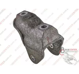Кронштейн крепления КПП Citroen C-Crosser 180141 Кронштейн крепления КПП Citroen C-Crosser 180141
