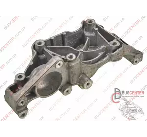 Кронштейн крепления генератора (4WD, опора) Nissan Navara 117107563R Кронштейн крепления генератора (4WD, опора) Nissan Navara 117107563R