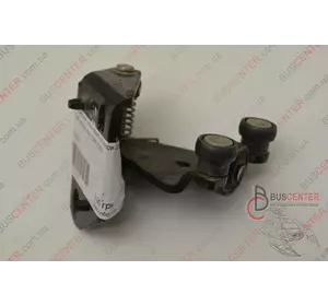 Ролик боковой левой сдвижной двери средний Citroen Berlingo 9034 30 Ролик боковой левой сдвижной двери средний Citroen Berlingo 9034 30