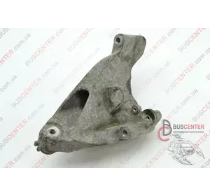 Кронштейн крепления двигателя Volkswagen Crafter 076199307 Кронштейн крепления двигателя Volkswagen Crafter 076199307