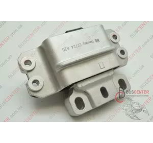 Подушка двигателя левая Volkswagen Caddy 1K0 199 555 M FE22724 Подушка двигателя левая Volkswagen Caddy 1K0 199 555 M FE22724