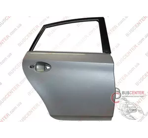Дверь задняя правая Toyota Prius 67003-47080 Дверь задняя правая Toyota Prius 67003-47080