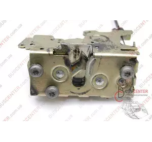 Замок боковой правой сдвижной двери (задний) Mercedes Vito 9017301135 A 901 730 11 35 Замок боковой правой сдвижной двери (задний) Mercedes Vito 9017301135 A 901 730 11 35
