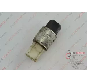 Датчик давления кондиционера Ford Connect 95BW19E561AA Датчик давления кондиционера Ford Connect 95BW19E561AA