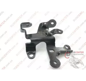 Кронштейн крепления проводки двигателя Nissan NV 200 1732708R Кронштейн крепления проводки двигателя Nissan NV 200 1732708R
