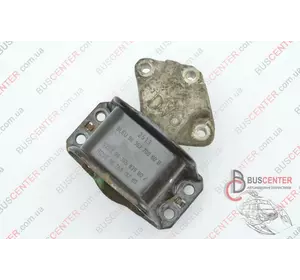 Подушка двигателя  правая Citroen Berlingo 9636583980 Подушка двигателя  правая Citroen Berlingo 9636583980