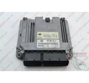 Электронный блок управления (ЭБУ) (компьютер) Volkswagen Transporter 070906016A 0281010733 Электронный блок управления (ЭБУ) (компьютер) Volkswagen Transporter 070906016A 0281010733