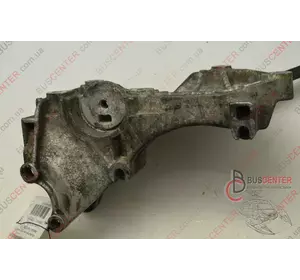 Кронштейн крепления генератора без кондиционера (лапа) Renault Trafic 7700113199 Кронштейн крепления генератора без кондиционера (лапа) Renault Trafic 7700113199