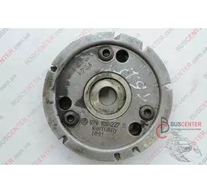 Шестерня распредвала Volkswagen Transporter 070109227B Шестерня распредвала Volkswagen Transporter 070109227B