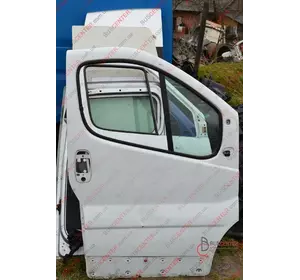 Дверь передняя правая Renault Trafic 7751472215 7751478601 Дверь передняя правая Renault Trafic 7751472215 7751478601