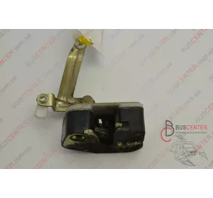 Замок боковой левой сдвижной двери Renault Master 7700351342 Замок боковой левой сдвижной двери Renault Master 7700351342