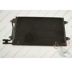 Радиатор кондиционера Volkswagen Lt 2D0 820 413 C 2D0820413C Радиатор кондиционера Volkswagen Lt 2D0 820 413 C 2D0820413C